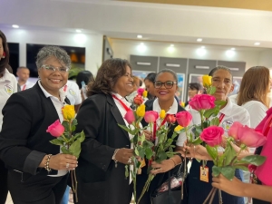 ISSFFAA y COOPINFA realizan charla en conmemoración al Día Internacional de La Mujer